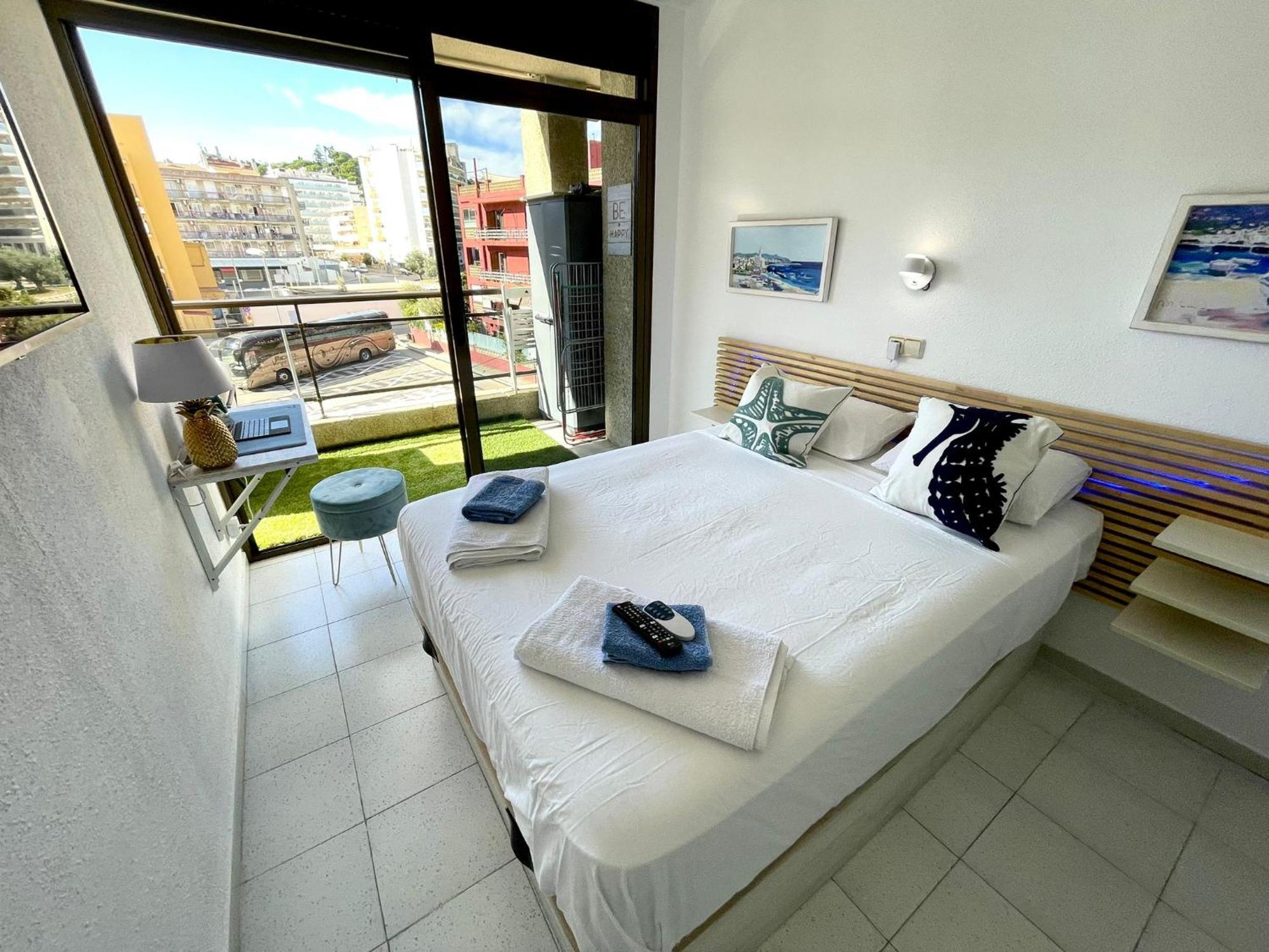Apartemento Piscina Centro Calella 3 Min Playa Luaran gambar